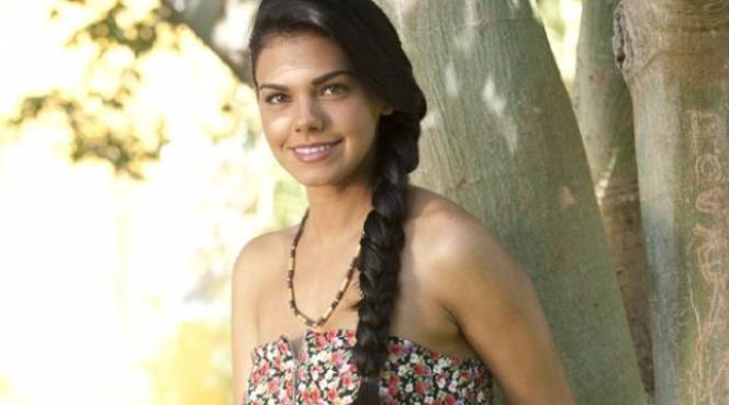 OTCHŁAŃ NAMIĘTNOŚCI. Paloma (Livia Brito)