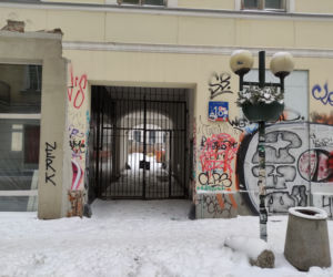 Krakowskie Przedmieście, Nowy Świat i Chmielna pustoszeją. Koniec ze znanymi knajpami?