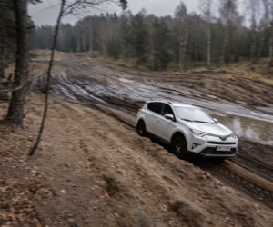 Toyota RAV4 Hybrid E-Four