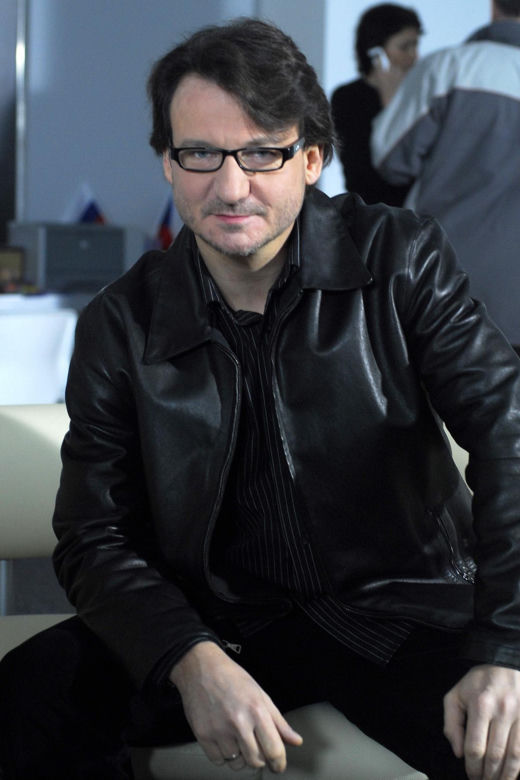 Robert Więckiewicz zaczynał w technikum budowlanym. Tak wyglądała jego niezwykła metamorfoza