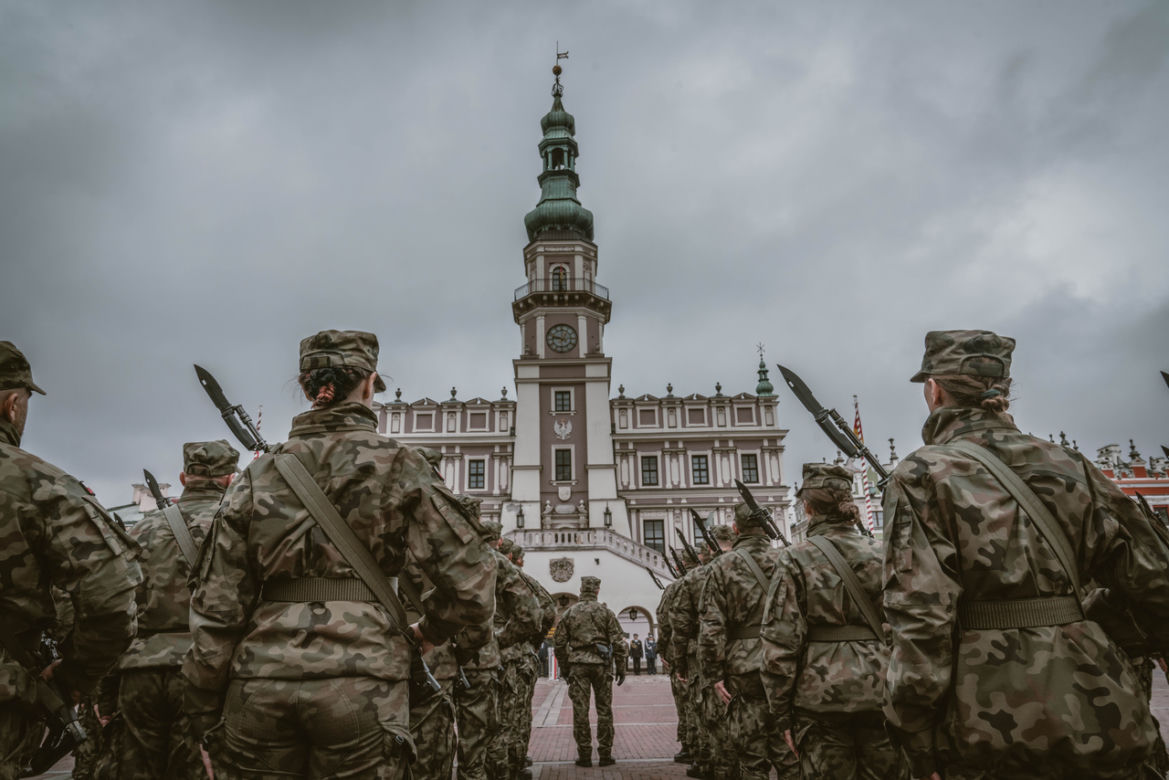 Przysięga nowych żołnierzy 2 LBOT