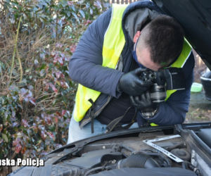 Skradzione Audi A5 odzyskane, podejrzany 23-latek w kajdankach