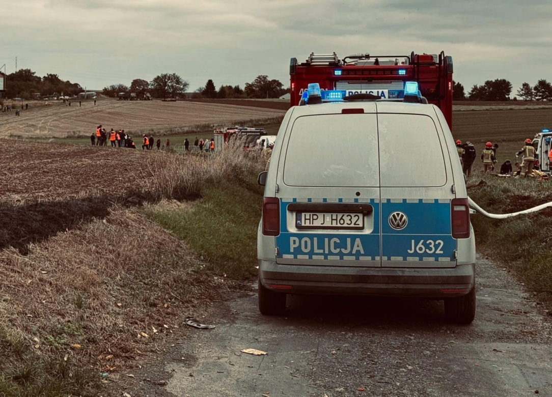 Rajd Nyski przerwany! Nie żyje kierowca, pilot w szpitalu po tragicznym wypadku