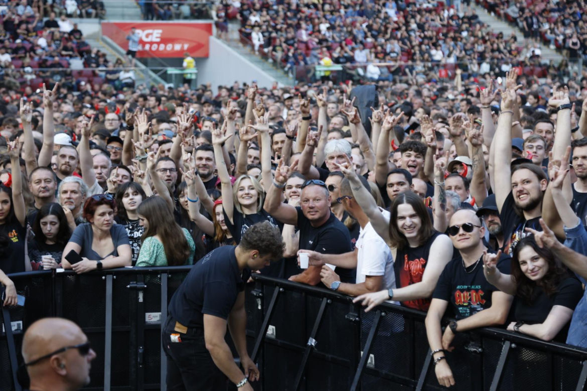 Koncert AC/DC w Warszawie (4.07.2025) - część druga. Organizatorem koncertu jest Live Nation