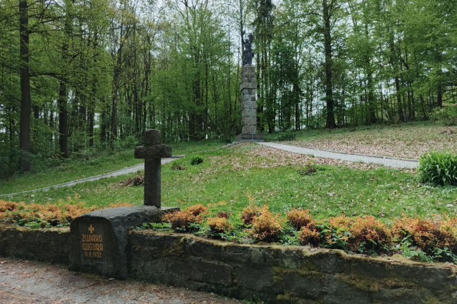 Żwirkowisko – miejsce śmierci najsłynniejszych polskich lotników. Musi je zobaczyć każdy pasjonat lotnictwa!