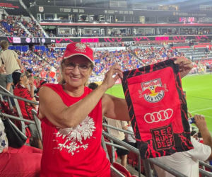 Lewandowski porwał Polonię! Tysiące kibiców czekały na niego w New Jersey