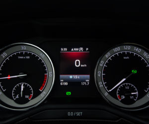 Skoda Superb Combi 2.0 TDI - wnętrze trzecia generacja