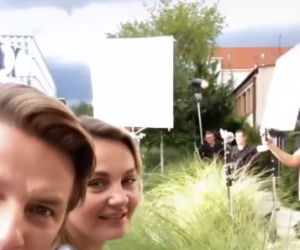 Przyjaciółki na planie. Inga (Małgorzata Socha), Andrzej (Adam Adamonis)