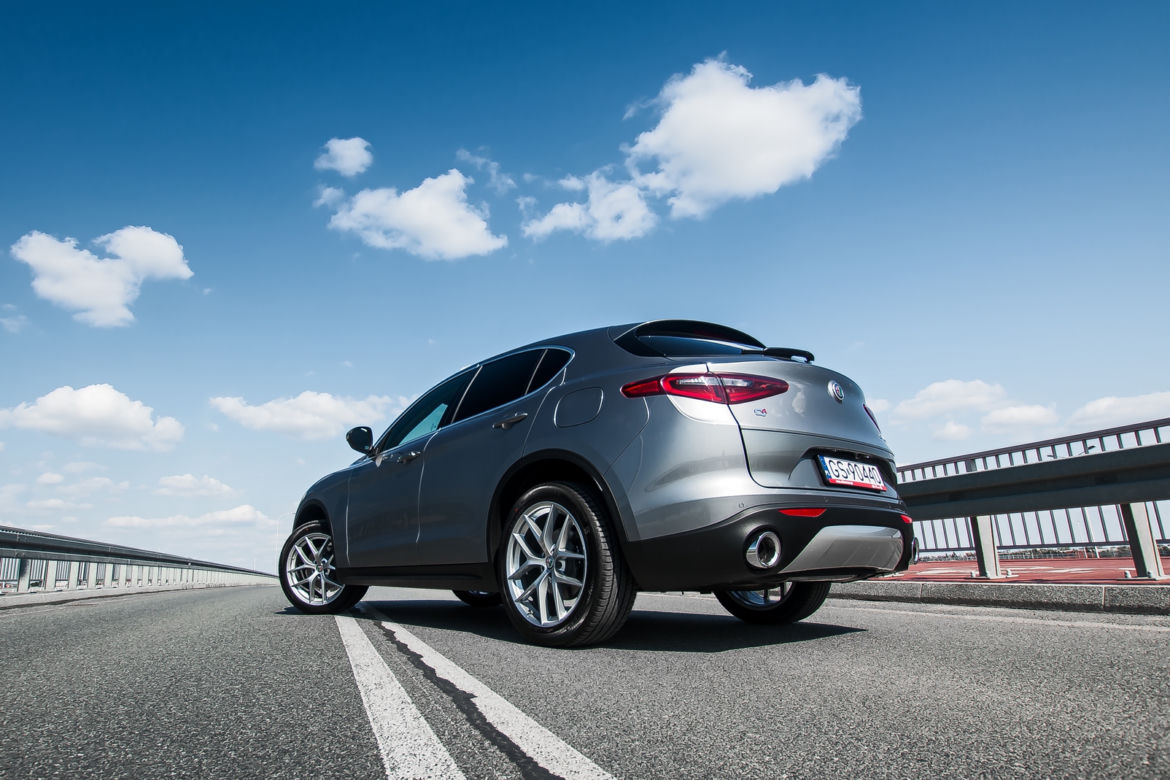 Alfa Romeo Stelvio First Edition 2.0 Turbo 280 KM AWD AT