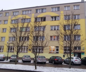 Tajemnicza śmierć matki i dwóch synów w Siedlcach. Leżeli martwi w mieszkaniu