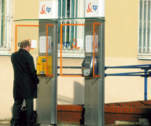 Wojciechowski boi się podsłuchu?