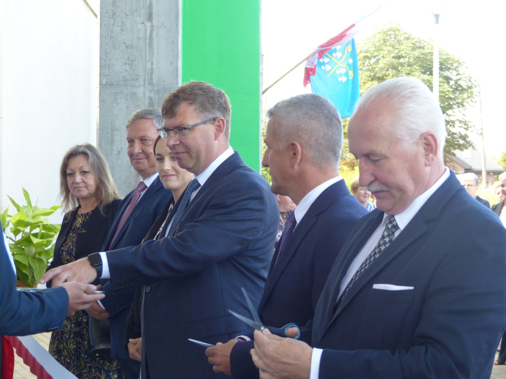 Otwarcie szkoły przy Sucharskiego