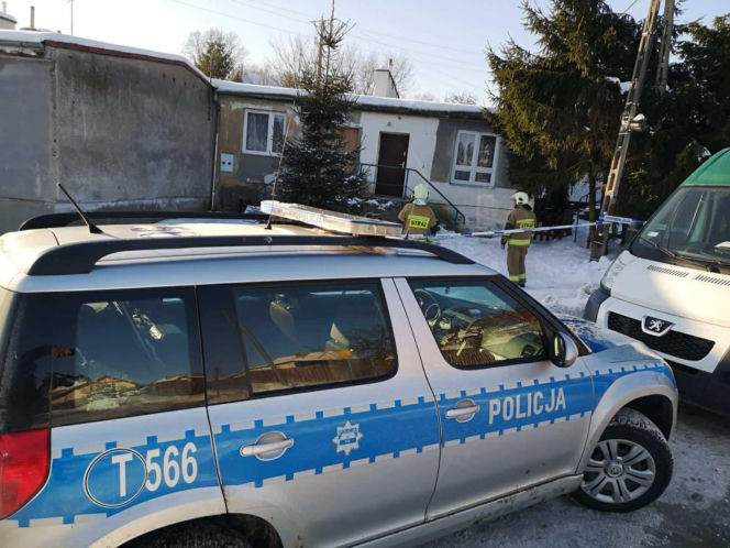 Orneta: Wybuch gazu w domu wielorodzinnym. 45-latek nie żyje, pięć osób ewakuowanych