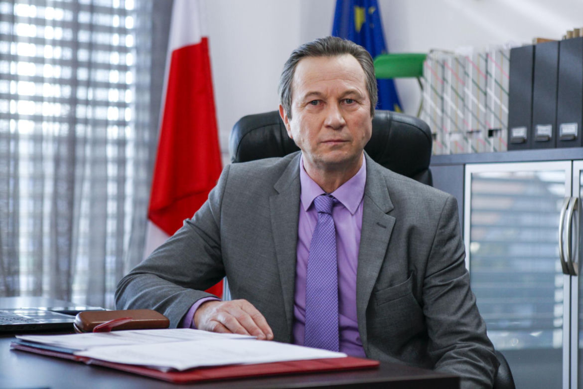 Piotr Cyrwus kiedyś i dziś. Tak przez lata zmieniał się aktor znany z roli Ryśka w "Klanie"