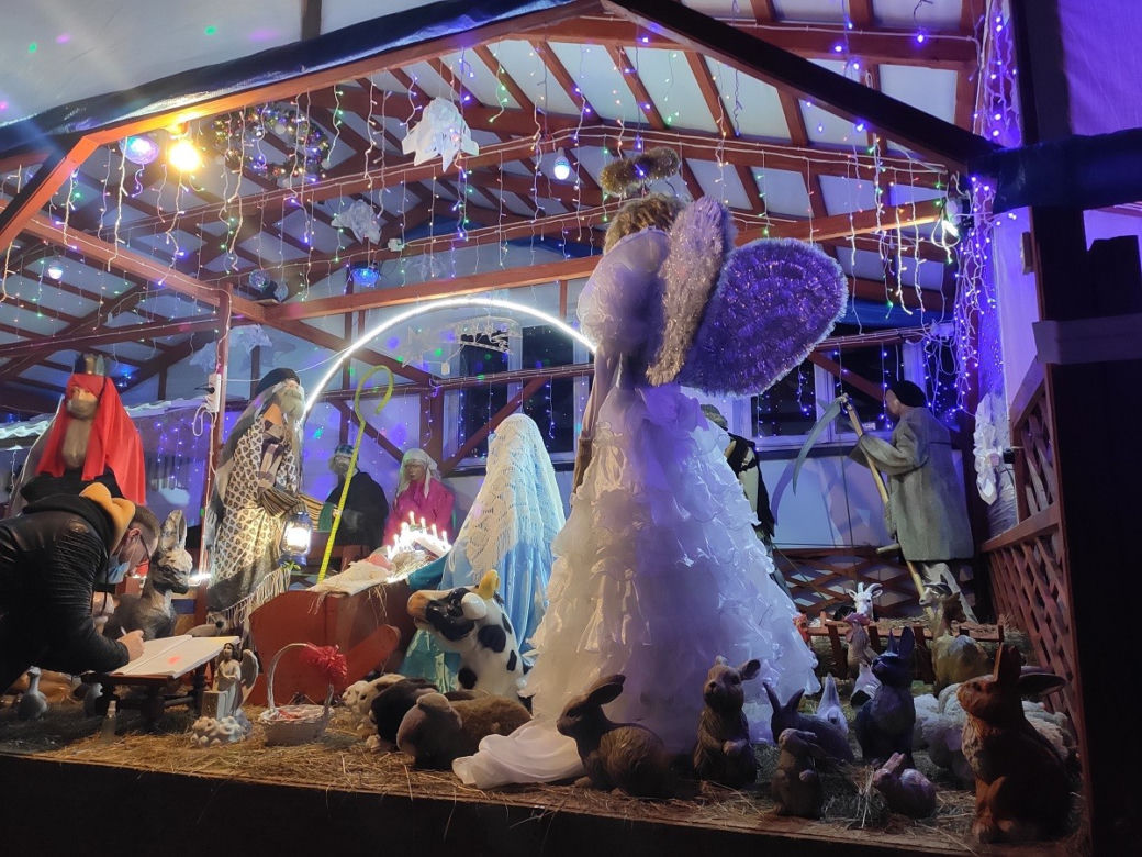 Nietypowa szopka w różance k. Strzyżowa. Takiej jeszcze nie widzoiałeś! [GALERIA]