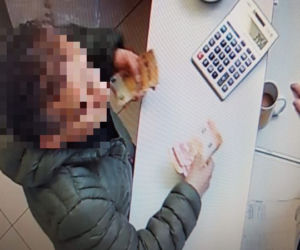 Bułgarzy OSZUKIWALI w kantorach! Wpadli dzięki kasjerce z Ciężkowic