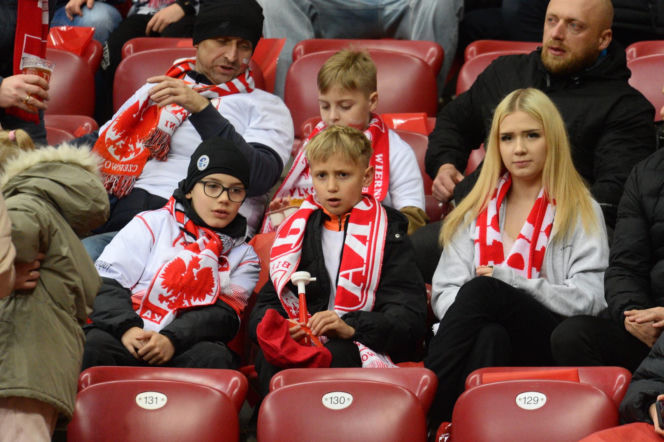 Tak się bawią kibice na meczu Polska - Albania. Gorąca atmosfera na PGE Narodowym