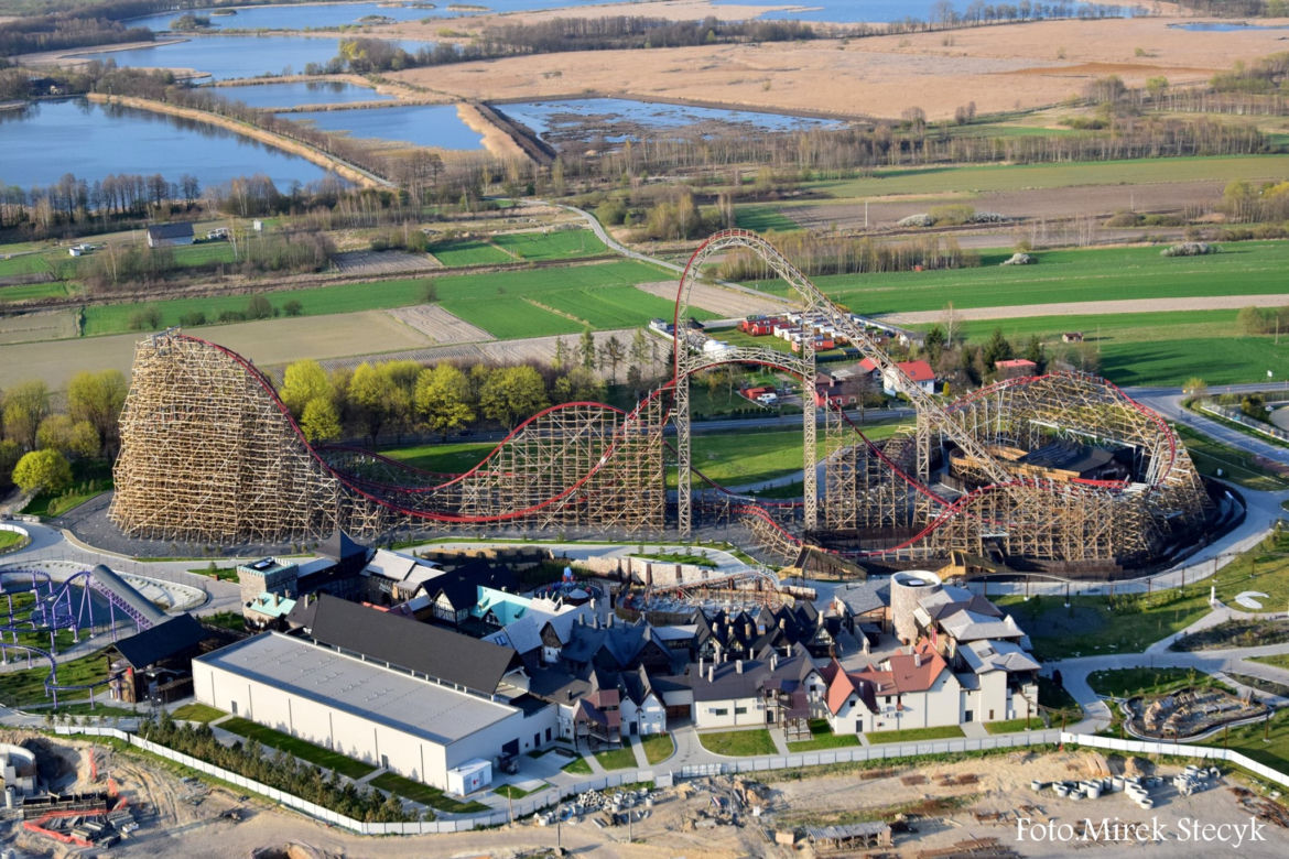 Wesołe miasteczko widmo. Jak wygląda Energylandia bez ludzi?