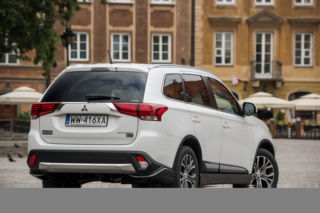 Mitsubishi Outlander lifting 2015