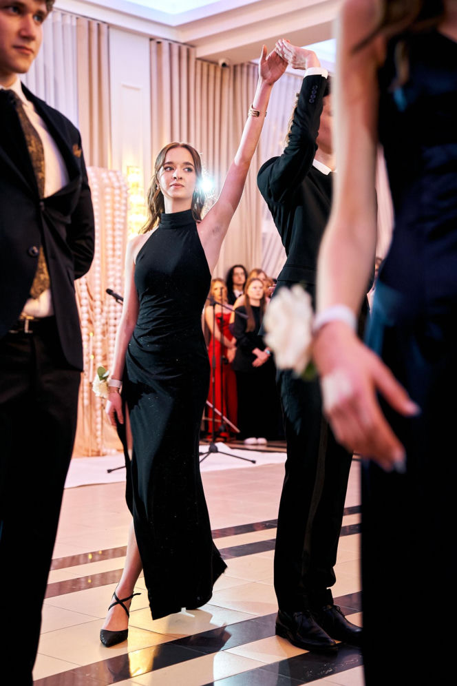 Studniówka siedleckiej Królówki 2026 - walc i polonez