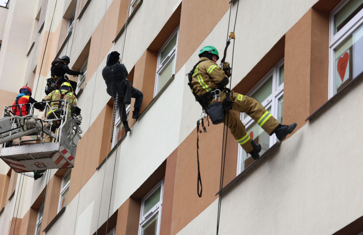 Alpiniści dla WOŚP dali radość małym pacjentom z Uniwersyteckiego Szpitala Dziecięcego w Lublinie