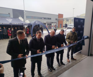 Rocznie będzie tu można produkować 80 tys. sztuk broni. Otwarto nową hale radomskiej Fabryki Broni 