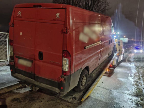 Celnicy przechwycili nielegalny tytoń