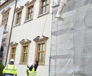Barokowa perła architektury pięknieje. Trwa remont w kieleckim pałacu