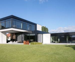 RE: LAKESIDE HOUSE najlepszy dom w Polsce. Nagroda w konkursie European Property Awards 2020-2021 