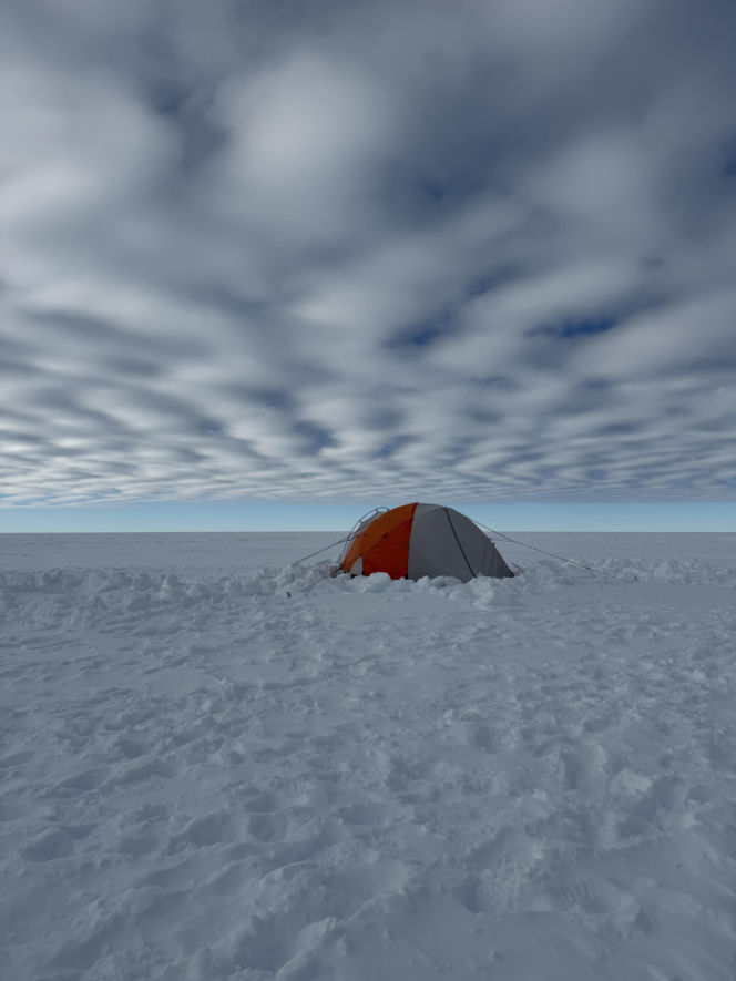 Siedlczanin Kryspin Mitura ukończył Koronę Ziemi oraz Koronę Wulkanów Ziemi w rozszerzonym wariancie „Double Seven Summits”!