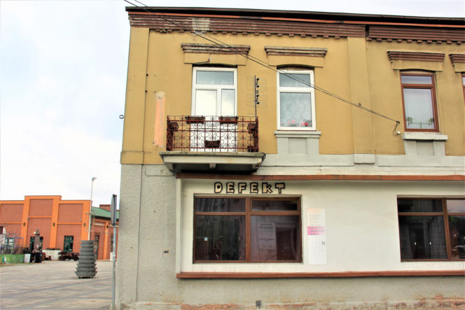 To jedno z najpiękniejszych miast Śląska. Stało się sławne dzięki kolei, a w PRL-u było wsią