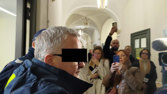 Ksiądz Ryszard G. w sądzie w Sosnowcu