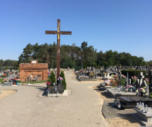 Środa Wielkopolska: Policjantka zastrzeliła synka i siebie. Tutaj spoczną