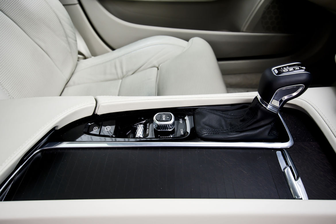 Volvo V90 Cross Country T6