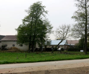 Roszki-Wodźki (woj. podlaskie). Rozrzutnik wciągnął rolnika.