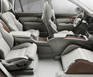 Volvo XC90 Excellence Lounge Console