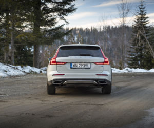 Volvo V60 Cross Country D4 190 KM AWD