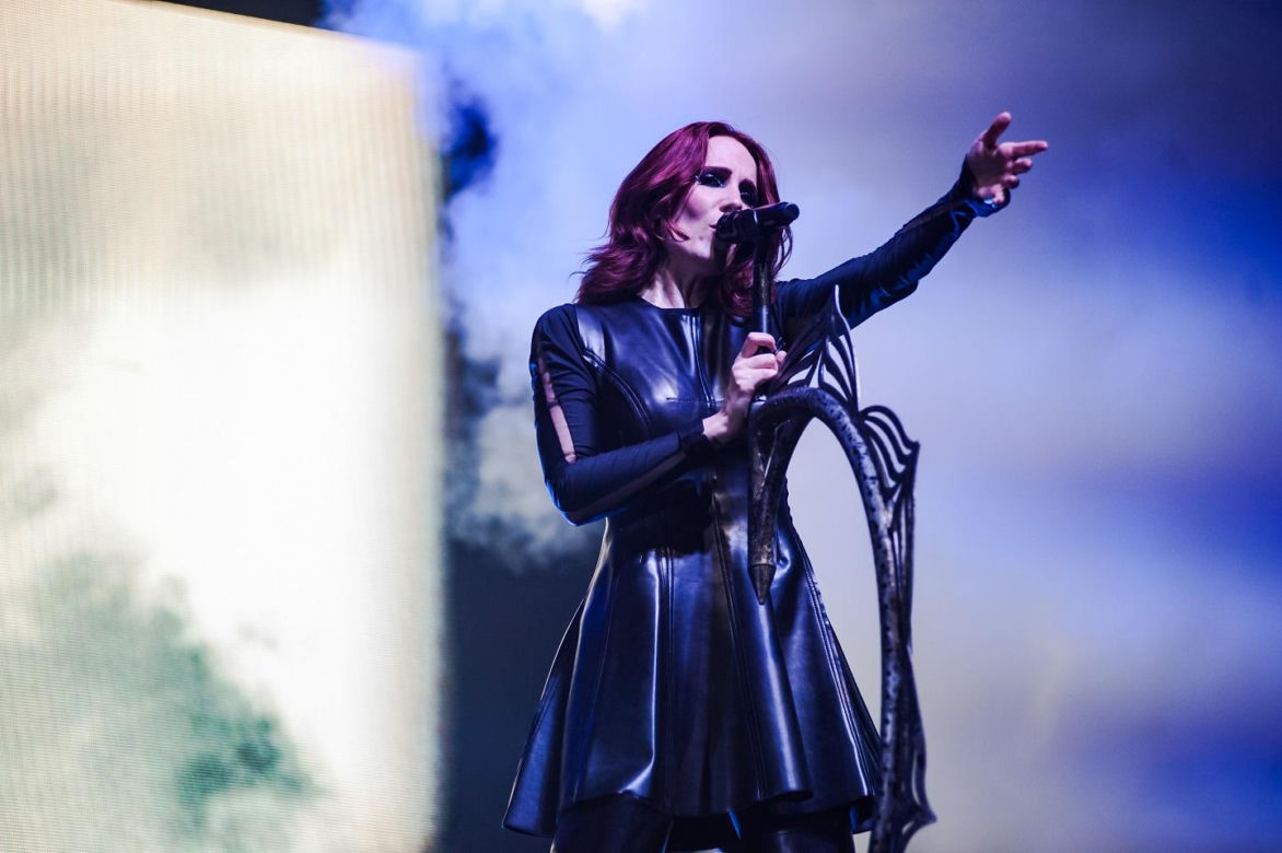 Misternie zaplanowane wizualne widowisko – Epica, Amaranthe i Charlotte Wessels zagrali w Warszawie [RELACJA]