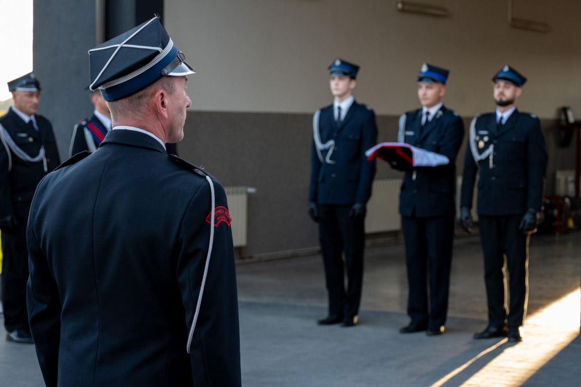 Jubileusz 100-lecia OSP Krzesk-Królowa Niwa uczczony przekazaniem jednostce nowego wozu strażackiego