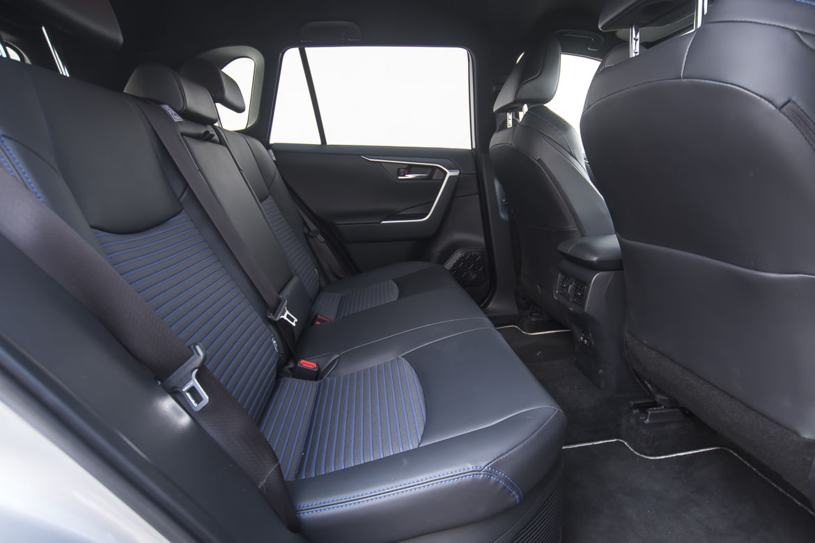 Toyota RAV4 2.5 Hybrid Dynamic Force