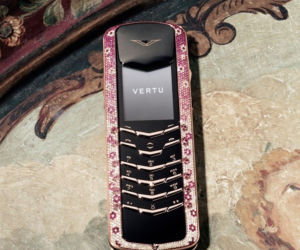 Telefon komórkowy