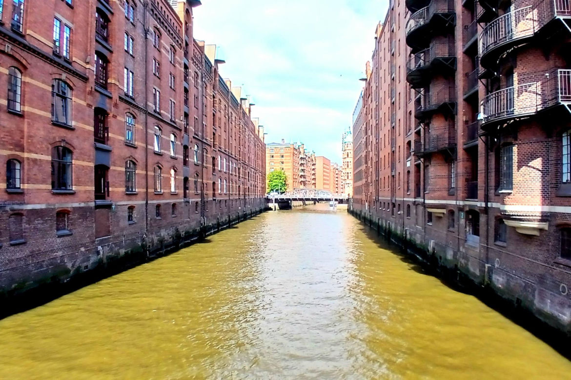 HafenCity i Speicherstadt w Hamburgu