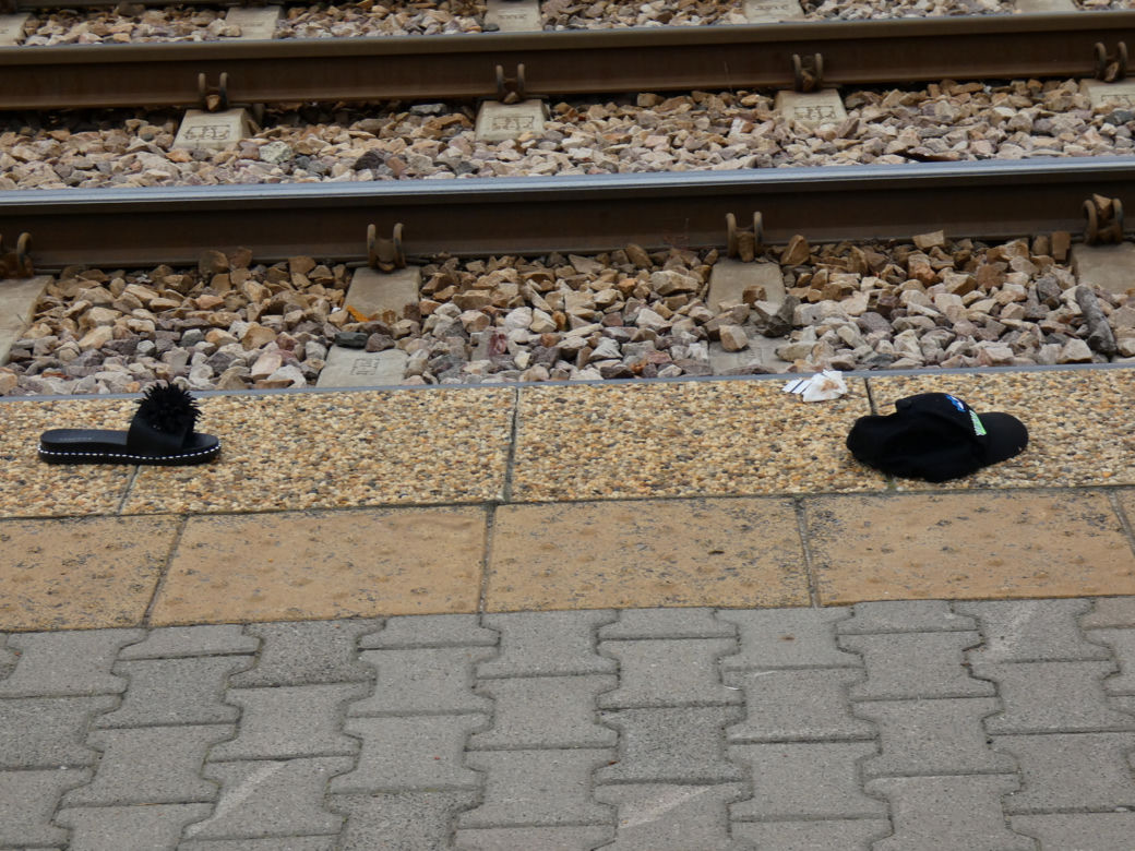 Czterolatek zginął potrącony przez tramwaj. Rozpacz na miejscu tragedii
