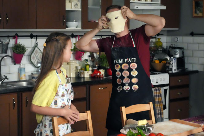 Barwy szczęścia, odc. 3323. Hubert (Marek Molak), Marysia (Nina Szumowska)