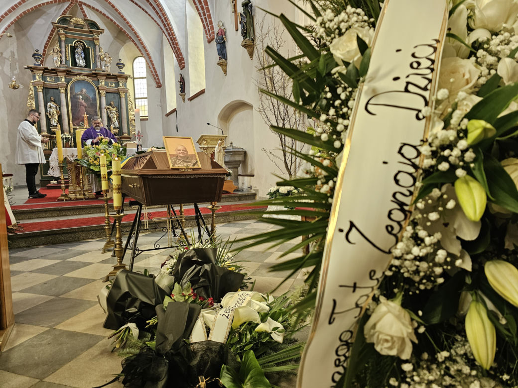 pogrzeb żołnierza, który zginął w Ukrainie