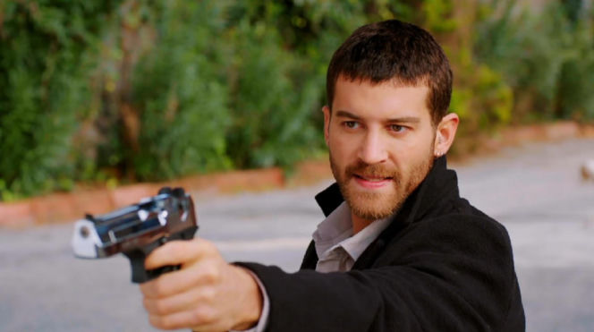 Miłość i nadzieja, odcinek 360. Cihan