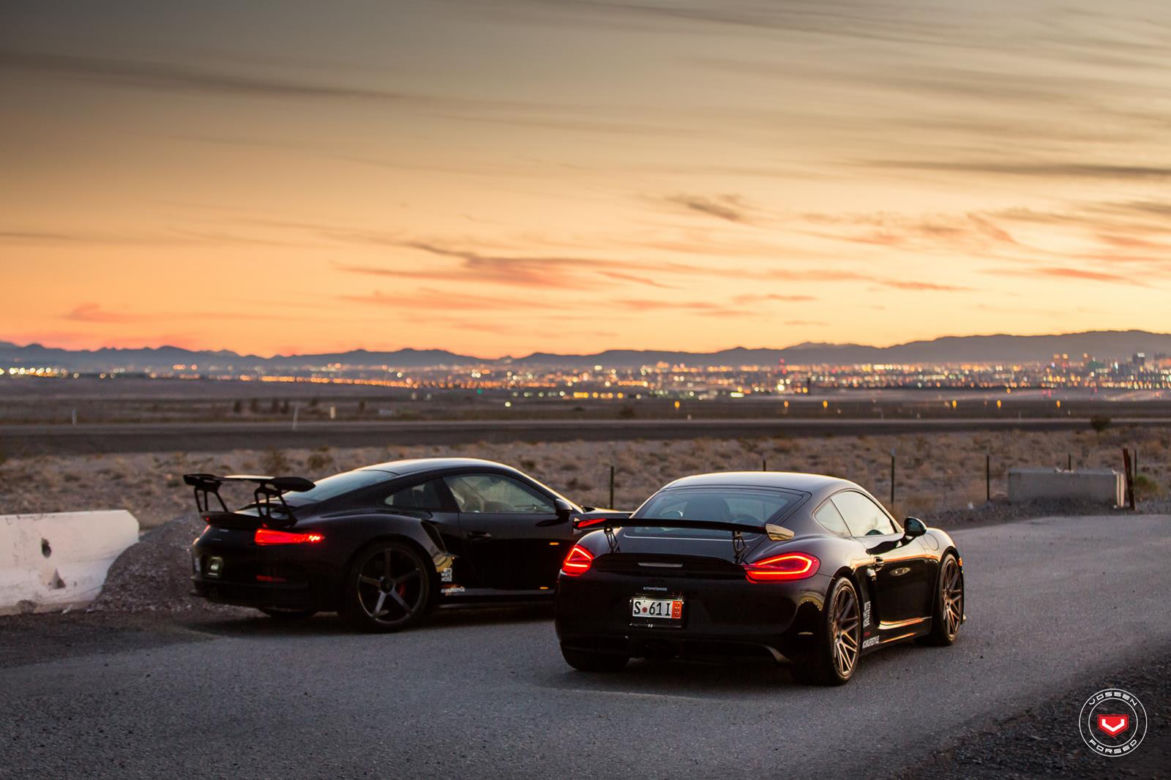 Porsche na felgach Vossen