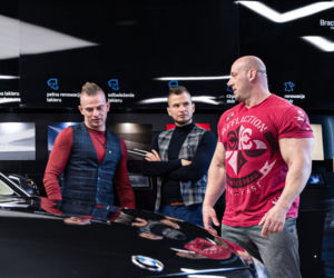 Robert Burneika jeździ wycackanym BMW 750Li