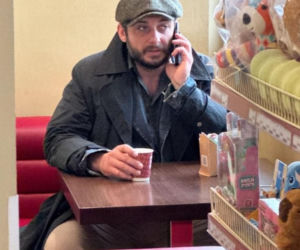 Rozwód Gąsiorowskiej i Żurawskiego w toku! Aktor czekał pod salą z kubkiem w ręku