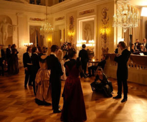 Gwiazdy polskiego kina w nowej „Lalce”. Koniec zdjęć w Warszawie. Wiemy kiedy będzie premiera